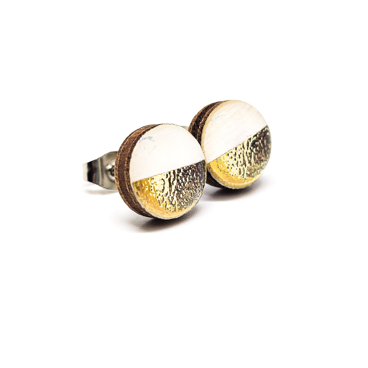 white and gold faux hammered metal two toned stud earrings by candi cove designs everyday simple stud earrings for sensitive ears